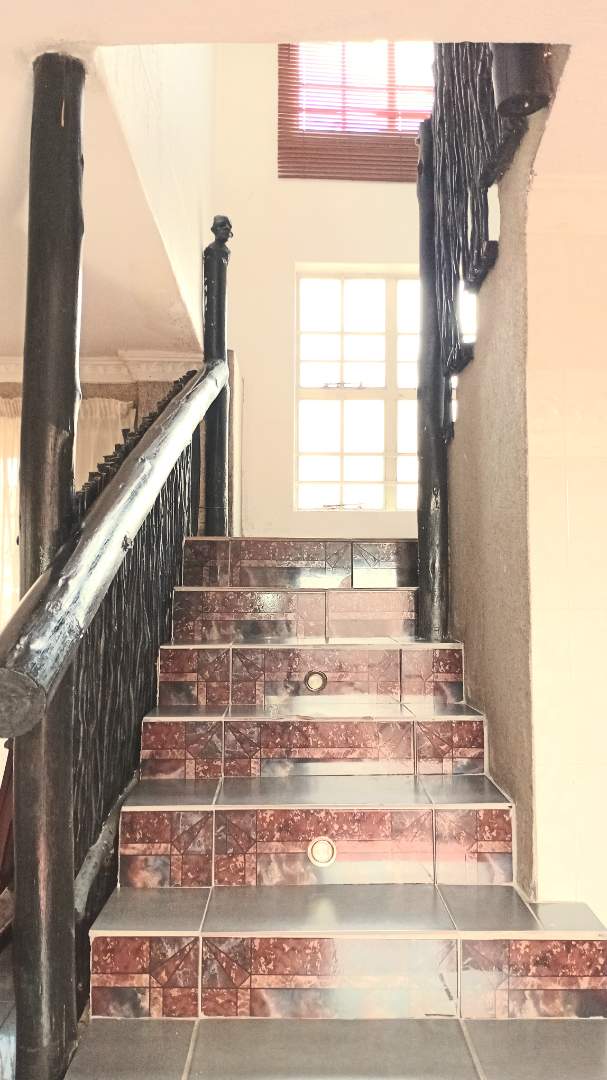 3 Bedroom Property for Sale in Corlett Gardens Gauteng