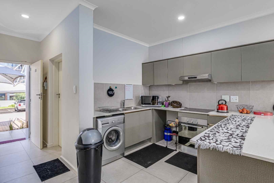 2 Bedroom Property for Sale in Greenstone Hill Gauteng