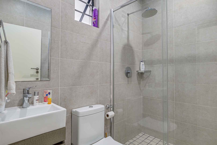 2 Bedroom Property for Sale in Greenstone Hill Gauteng