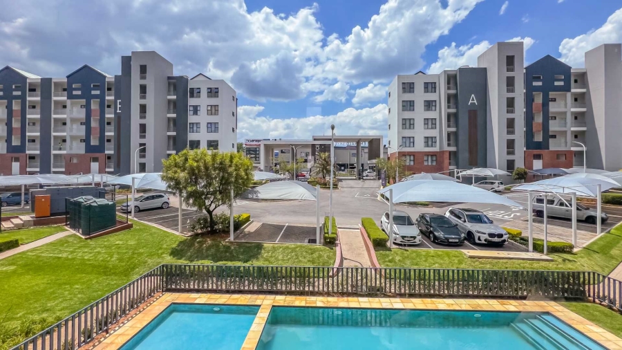 2 Bedroom Property for Sale in Greenstone Hill Gauteng
