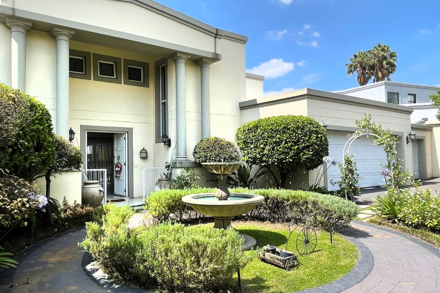 To Let 4 Bedroom Property for Rent in Dainfern Golf Estate Gauteng