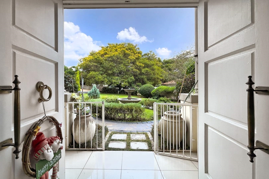 To Let 4 Bedroom Property for Rent in Dainfern Golf Estate Gauteng