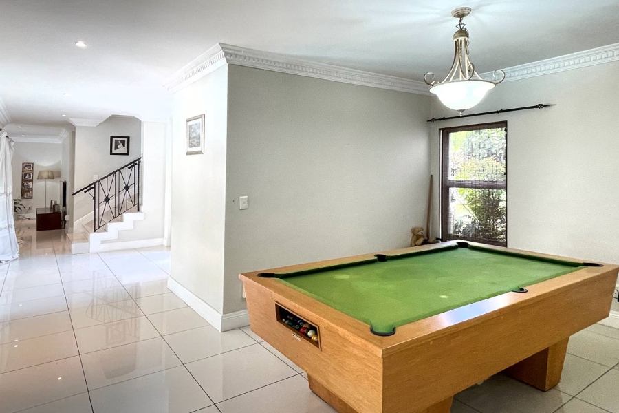 To Let 4 Bedroom Property for Rent in Dainfern Golf Estate Gauteng