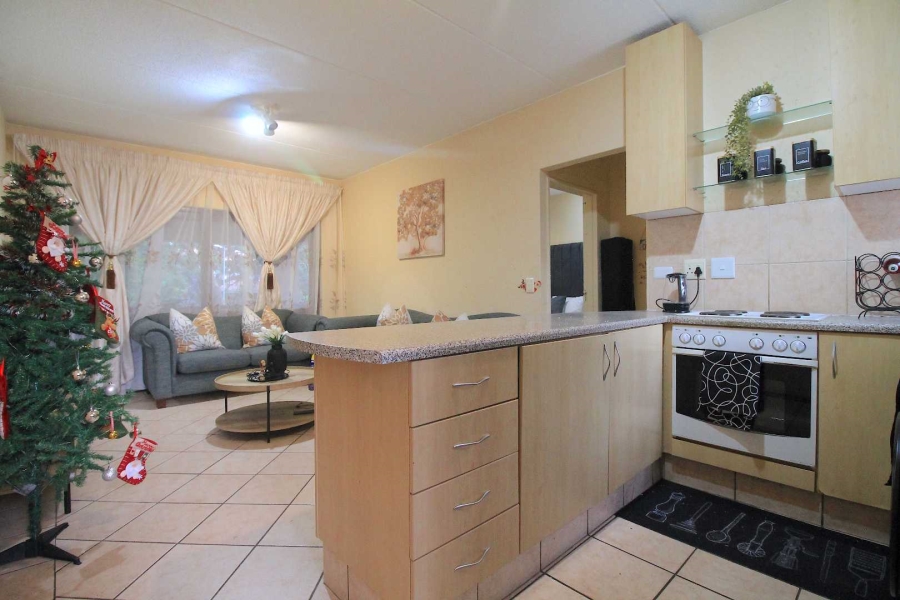 1 Bedroom Property for Sale in Lonehill Gauteng