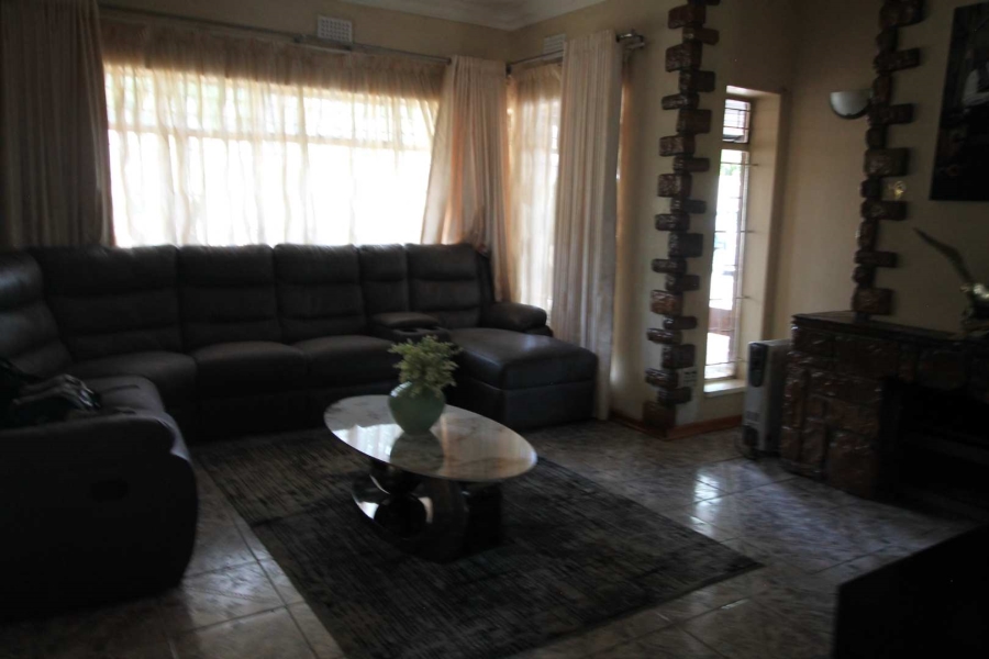 3 Bedroom Property for Sale in Rembrandt Park Gauteng