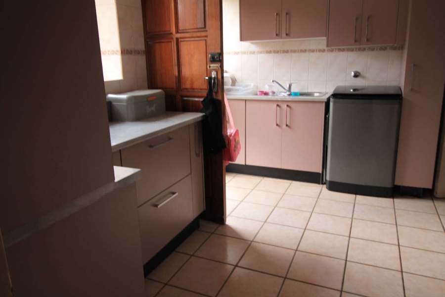 3 Bedroom Property for Sale in Rembrandt Park Gauteng