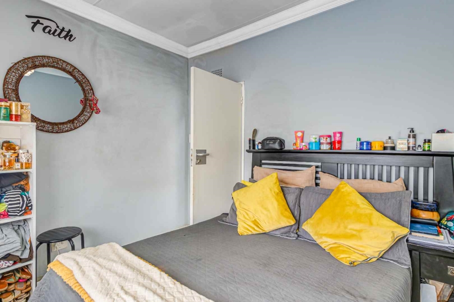 6 Bedroom Property for Sale in Kew Gauteng