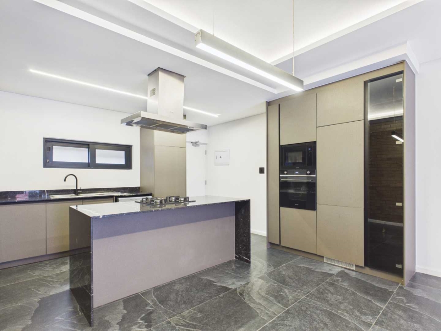 2 Bedroom Property for Sale in Broadacres Gauteng