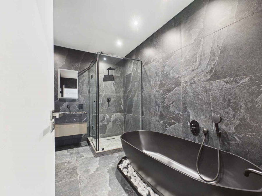 2 Bedroom Property for Sale in Broadacres Gauteng