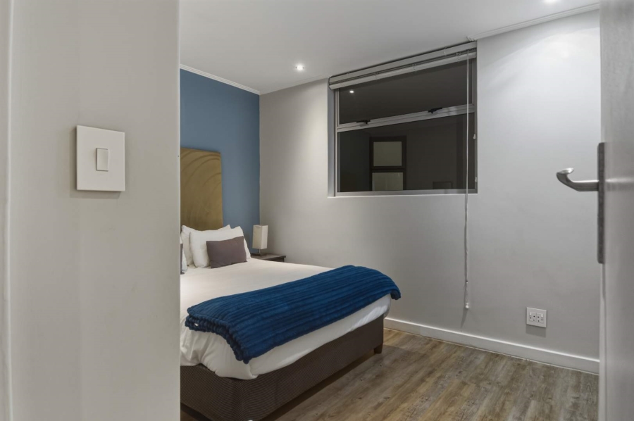 To Let 2 Bedroom Property for Rent in Rosebank Gauteng