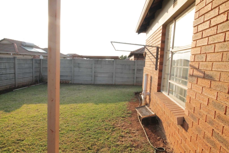 3 Bedroom Property for Sale in Clayville Gauteng