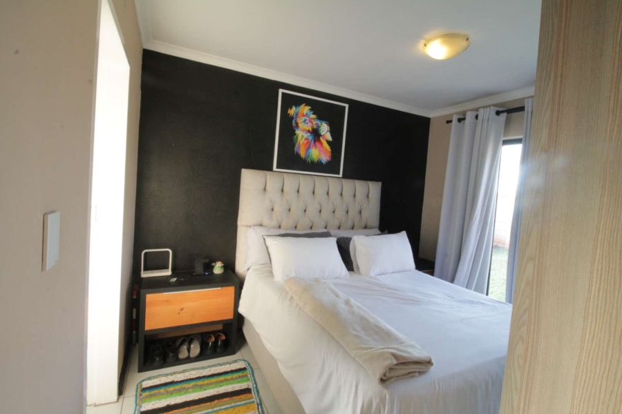 3 Bedroom Property for Sale in Clayville Gauteng