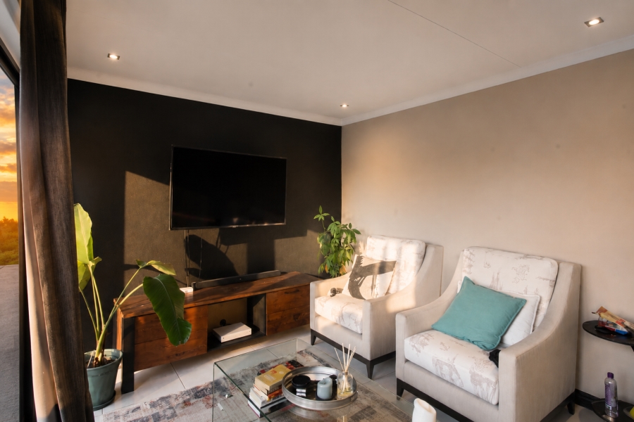 3 Bedroom Property for Sale in Clayville Gauteng