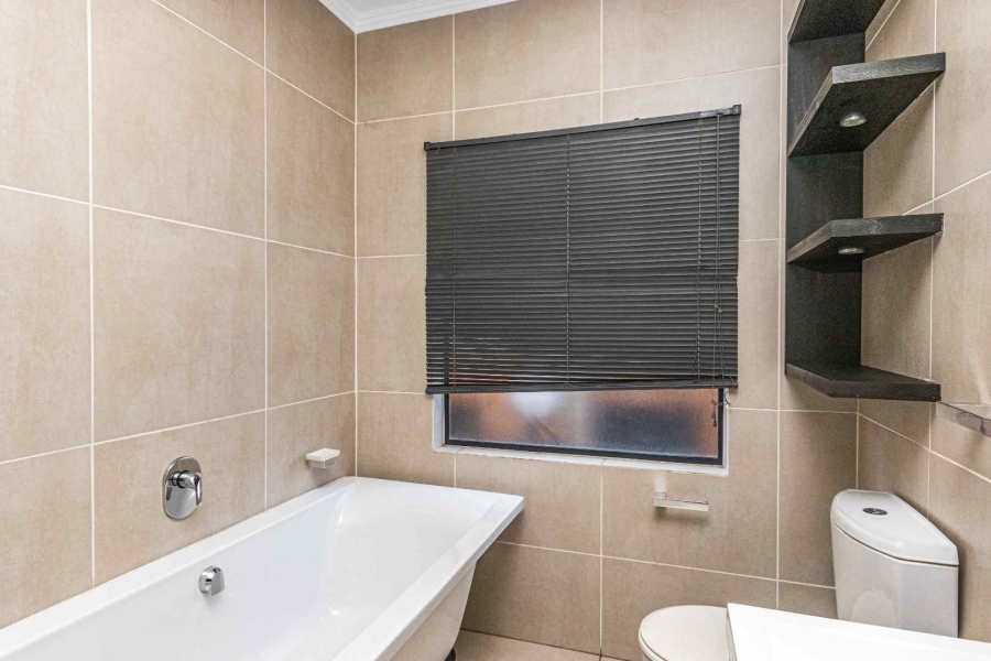 3 Bedroom Property for Sale in Dainfern Gauteng