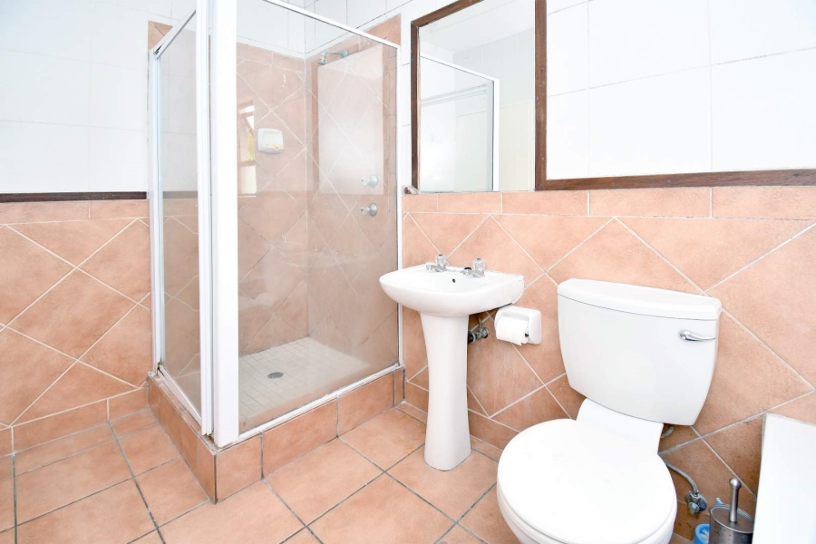 1 Bedroom Property for Sale in Paulshof Gauteng