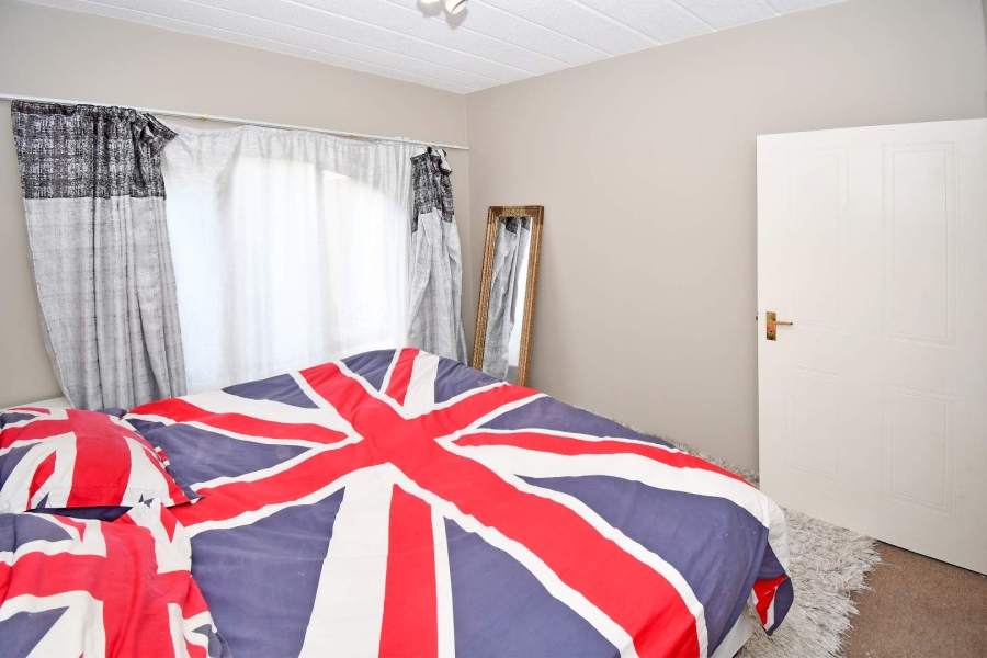 1 Bedroom Property for Sale in Paulshof Gauteng