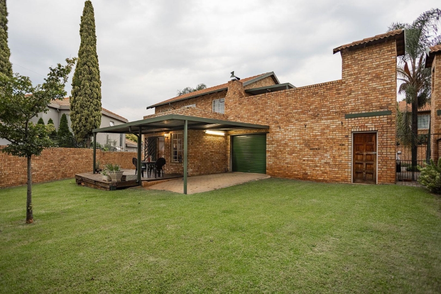 2 Bedroom Property for Sale in Highveld Gauteng