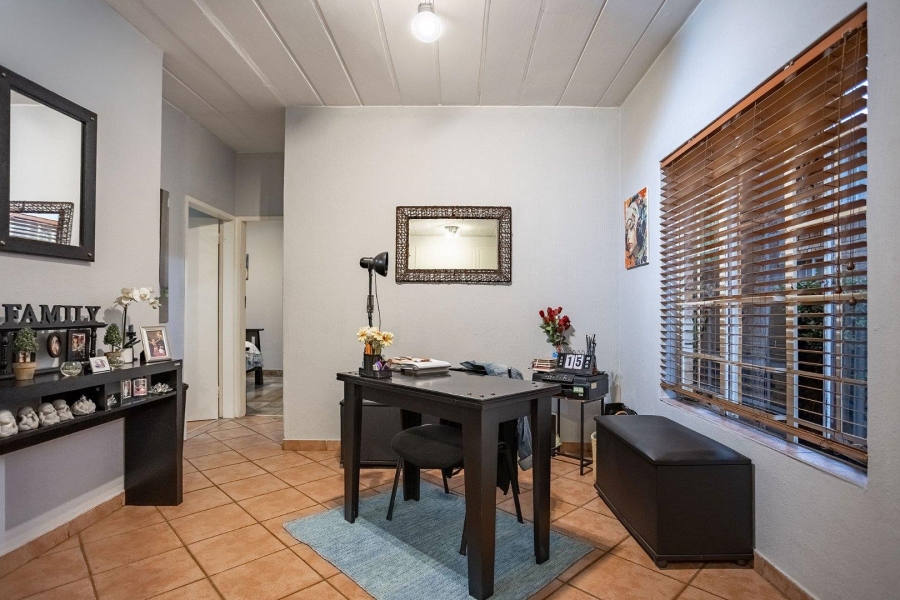 2 Bedroom Property for Sale in Highveld Gauteng