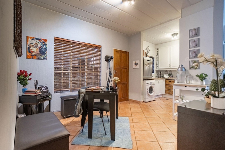 2 Bedroom Property for Sale in Highveld Gauteng