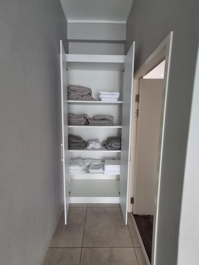 To Let 3 Bedroom Property for Rent in Oaklands Gauteng