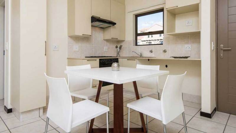 To Let 1 Bedroom Property for Rent in Paulshof Gauteng