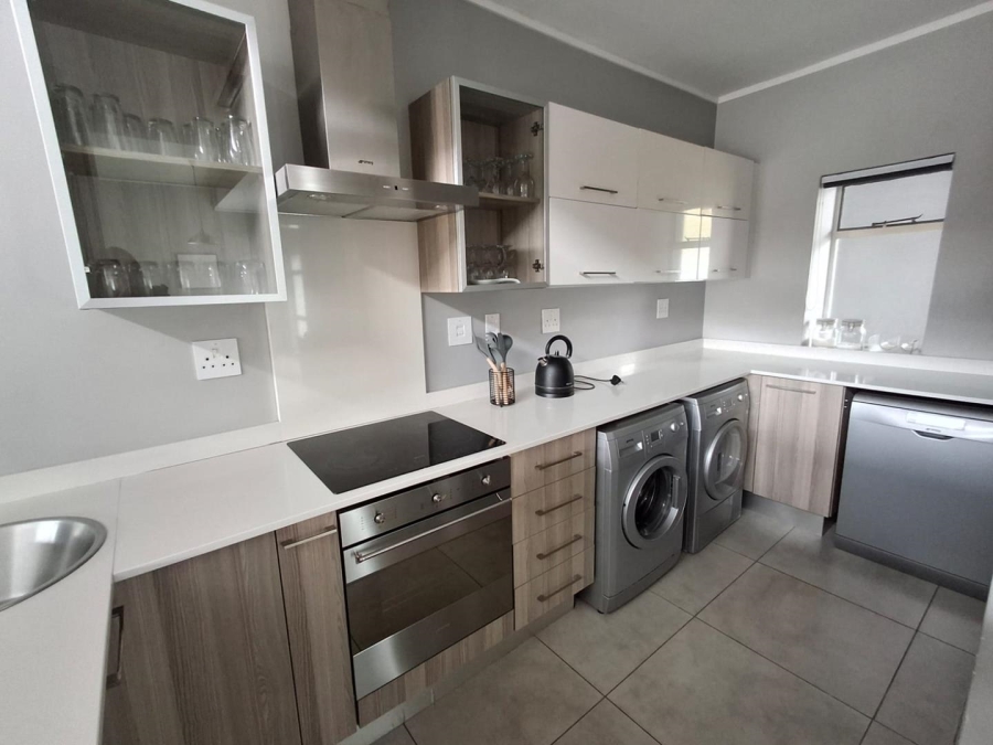 To Let 3 Bedroom Property for Rent in Oaklands Gauteng