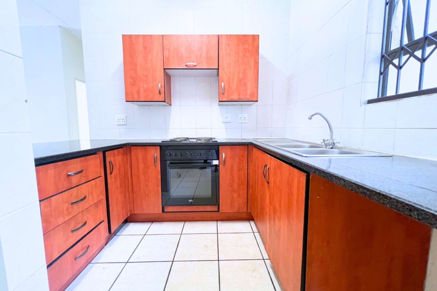 2 Bedroom Property for Sale in Lonehill Gauteng