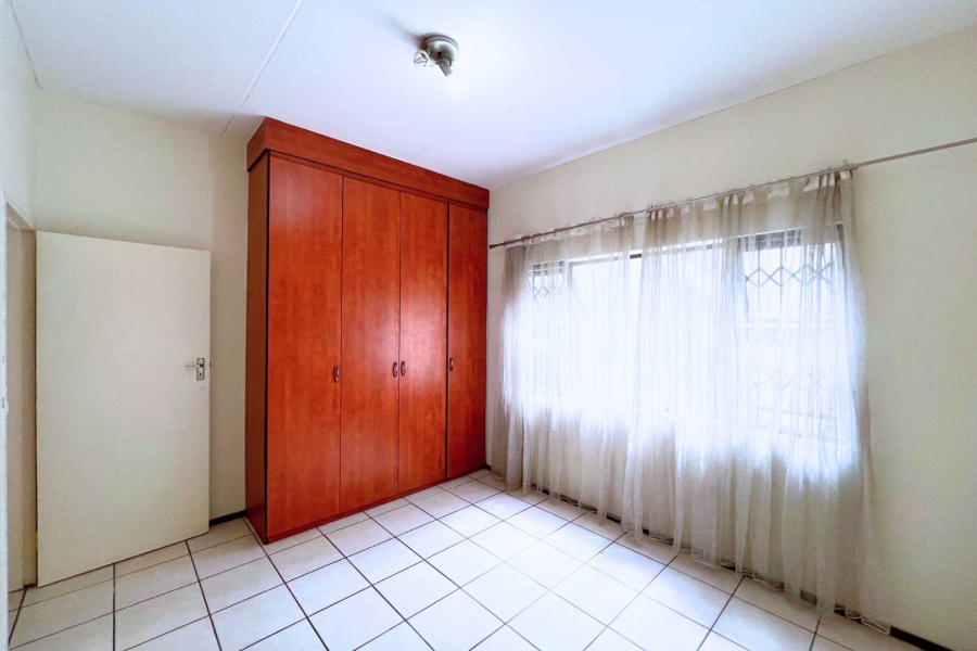 2 Bedroom Property for Sale in Lonehill Gauteng