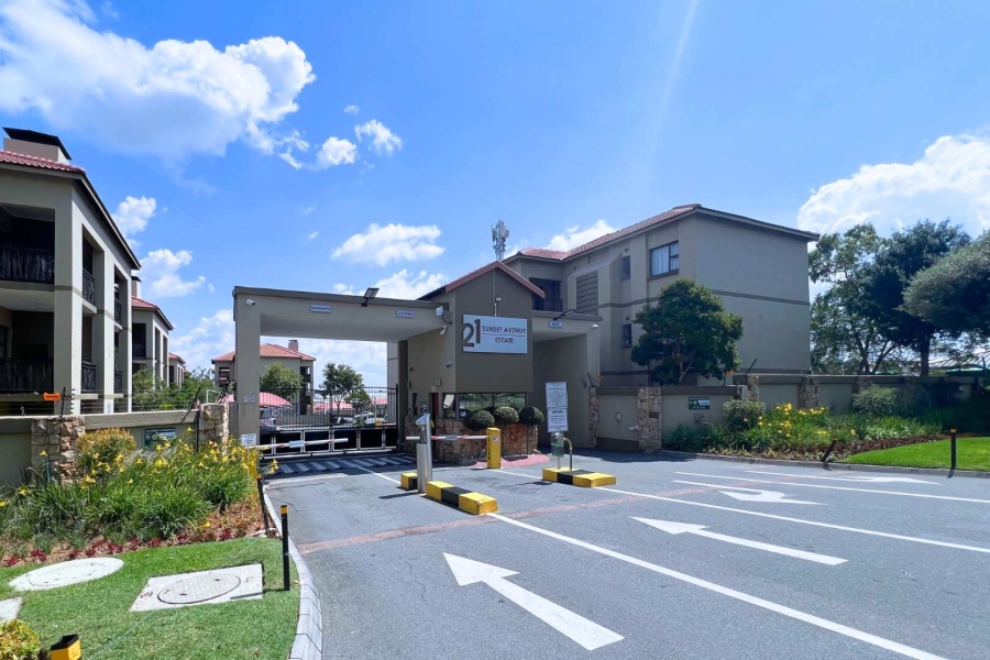 2 Bedroom Property for Sale in Lonehill Gauteng