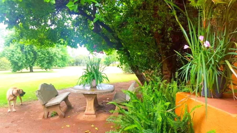 2 Bedroom Property for Sale in Glen Austin AH Gauteng