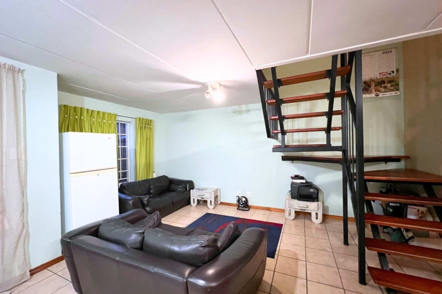 3 Bedroom Property for Sale in Annlin Gauteng