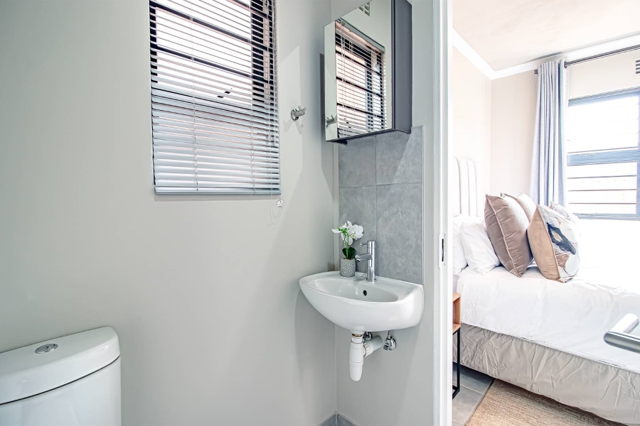 2 Bedroom Property for Sale in Sinoville Gauteng