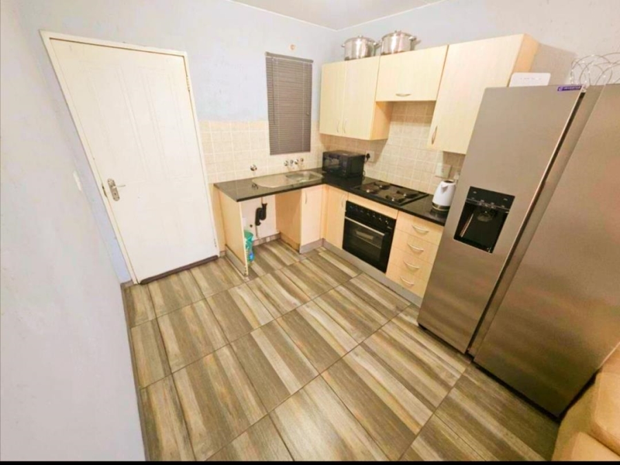 2 Bedroom Property for Sale in Klippoortje Gauteng