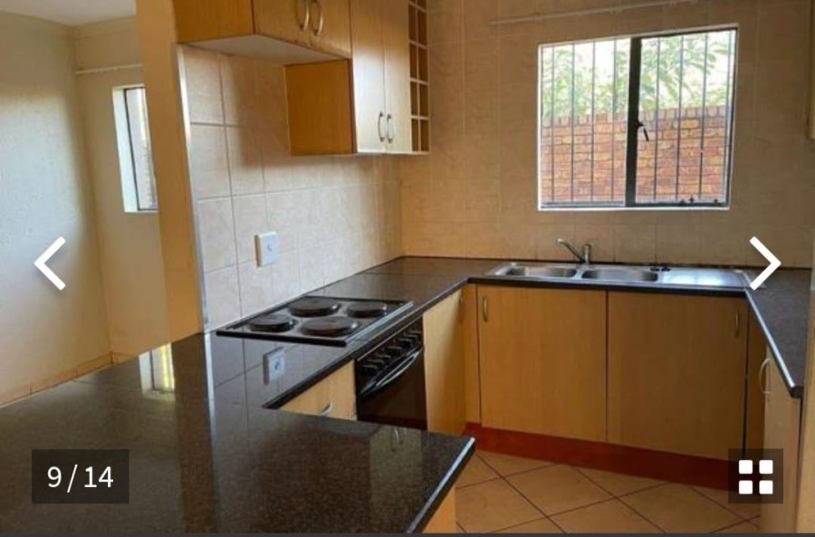2 Bedroom Property for Sale in Theresa Park Gauteng