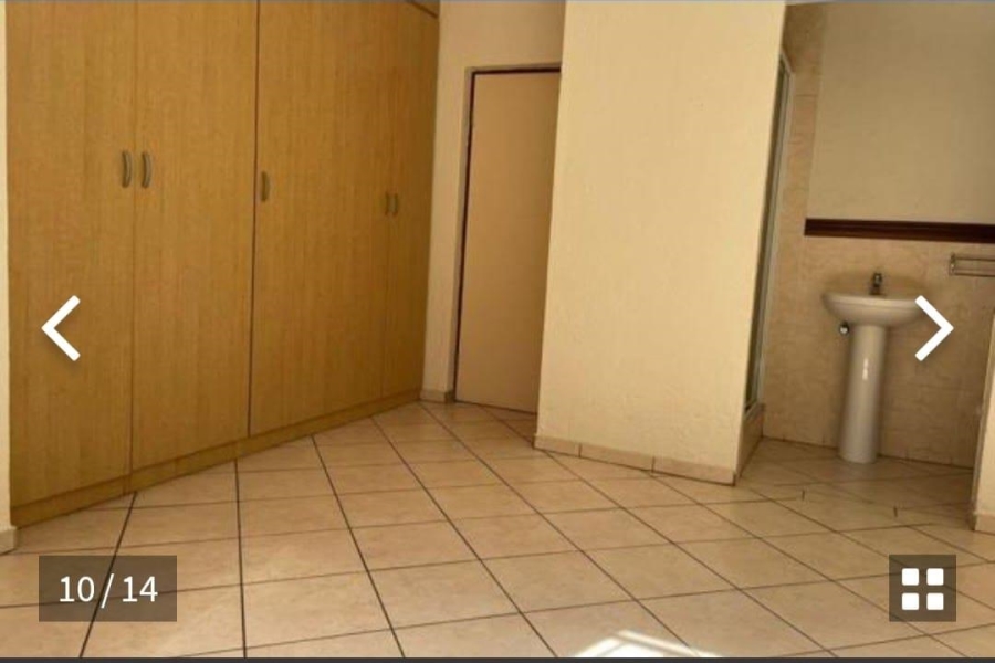 2 Bedroom Property for Sale in Theresa Park Gauteng