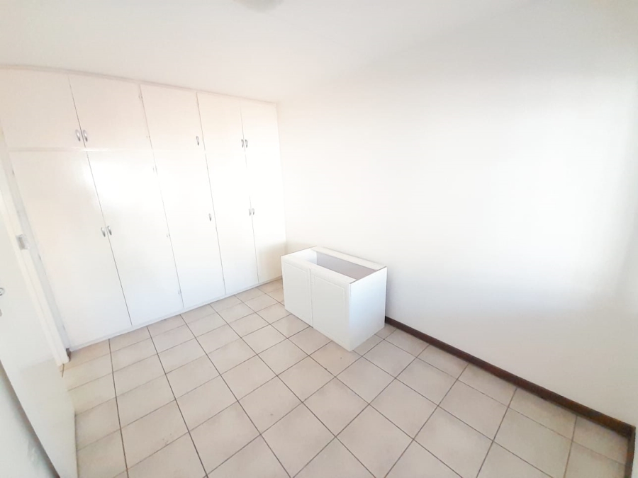 2 Bedroom Property for Sale in Wendywood Gauteng