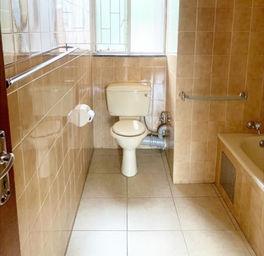 3 Bedroom Property for Sale in Clayville East Gauteng