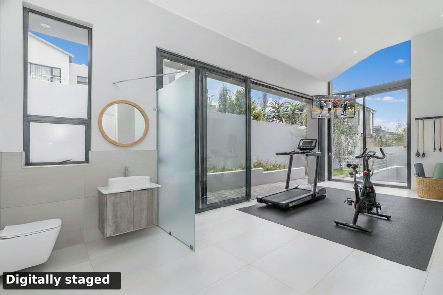 To Let 5 Bedroom Property for Rent in Waterfall Country Estate Gauteng