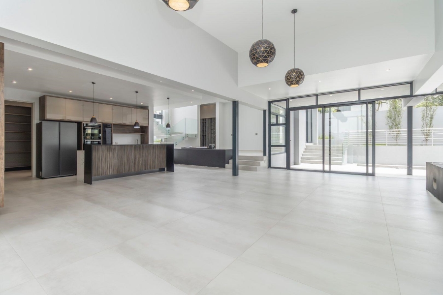 To Let 5 Bedroom Property for Rent in Waterfall Country Estate Gauteng