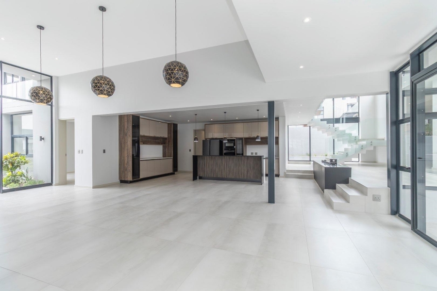 To Let 5 Bedroom Property for Rent in Waterfall Country Estate Gauteng