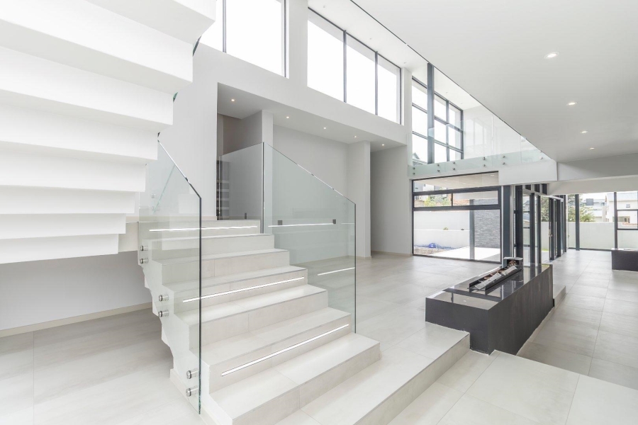 To Let 5 Bedroom Property for Rent in Waterfall Country Estate Gauteng