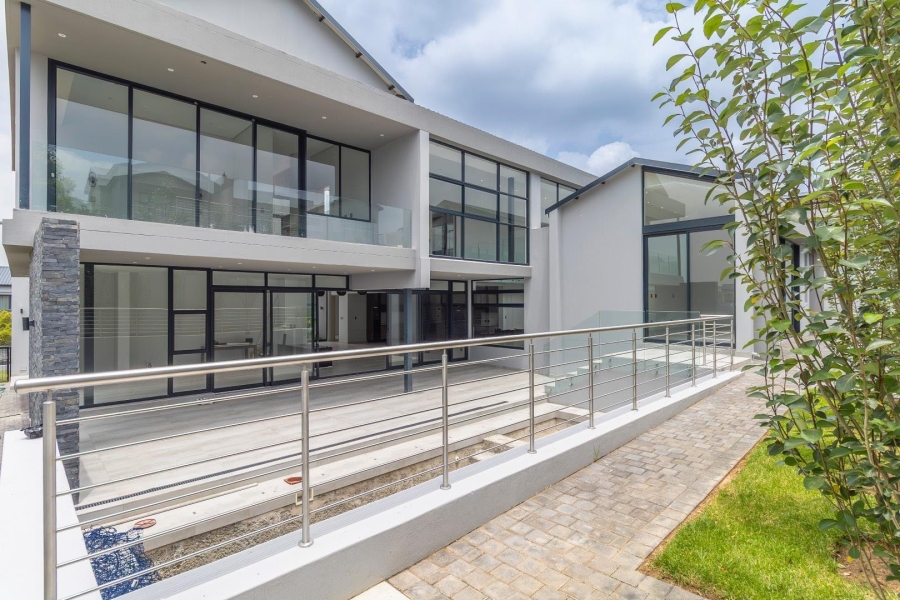 To Let 5 Bedroom Property for Rent in Waterfall Country Estate Gauteng