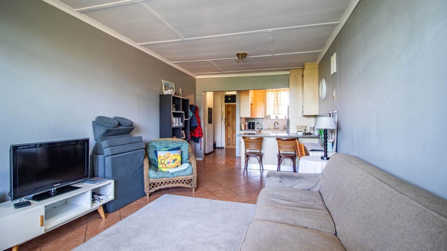 To Let 2 Bedroom Property for Rent in Morehill Gauteng