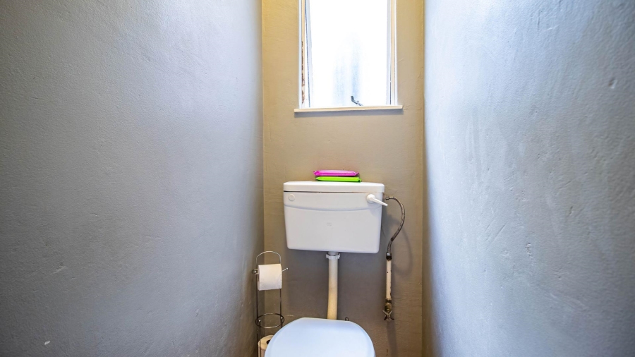 To Let 2 Bedroom Property for Rent in Morehill Gauteng