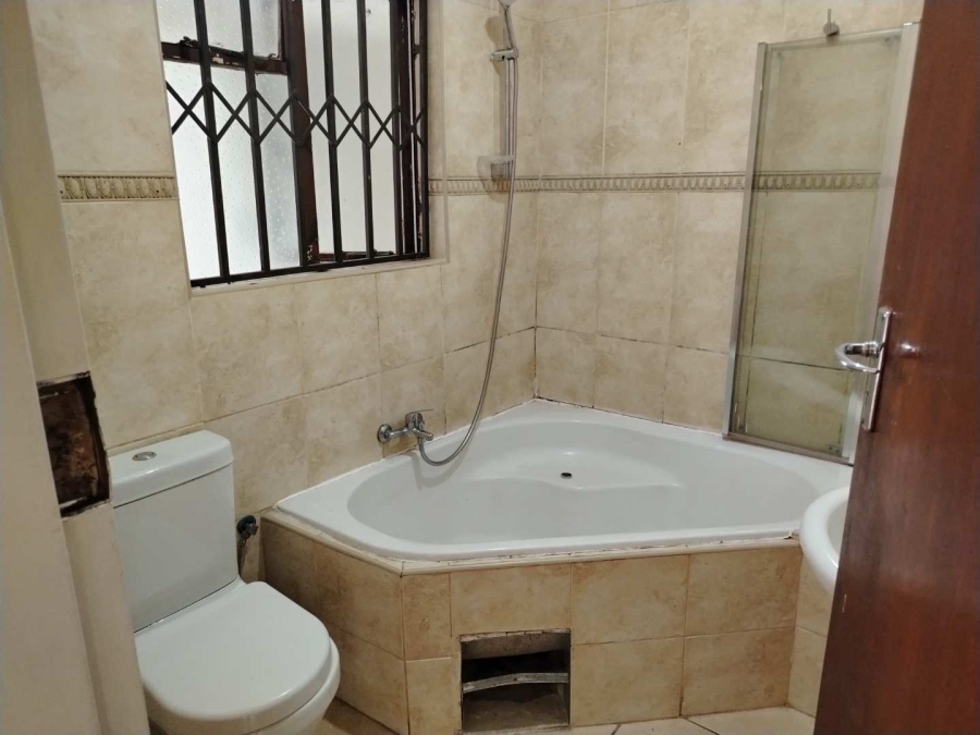 To Let 3 Bedroom Property for Rent in Kibler Park Gauteng