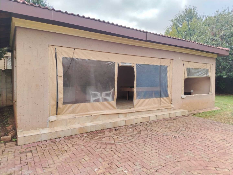 To Let 3 Bedroom Property for Rent in Kibler Park Gauteng