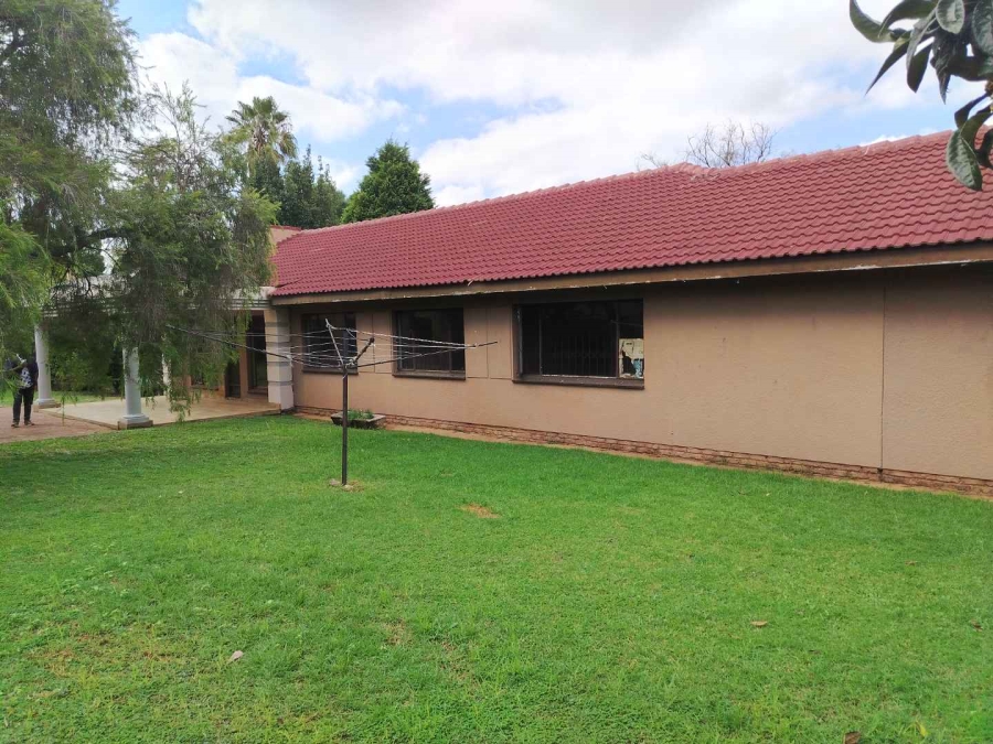 To Let 3 Bedroom Property for Rent in Kibler Park Gauteng