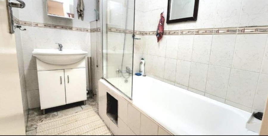 2 Bedroom Property for Sale in Denlee Gauteng