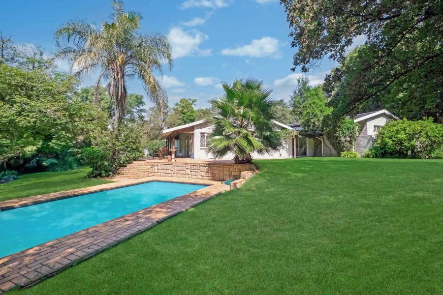 6 Bedroom Property for Sale in Bryanston Gauteng