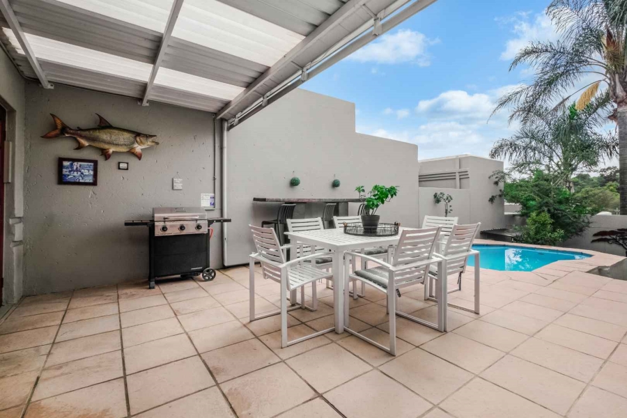 2 Bedroom Property for Sale in Lonehill Gauteng